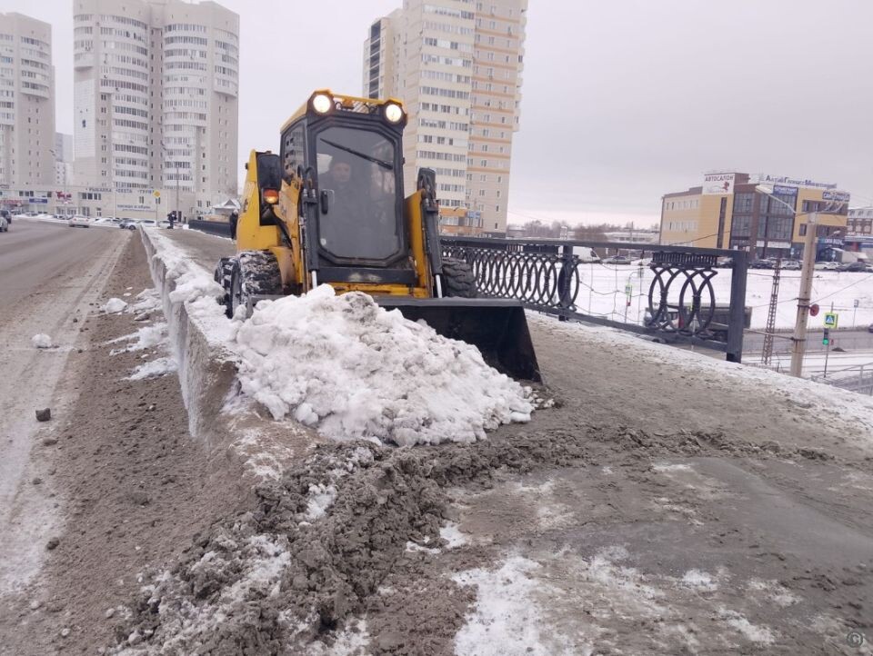    Зимнее содержание улично-дорожной сети Барнаула. Источник: barnaul.org