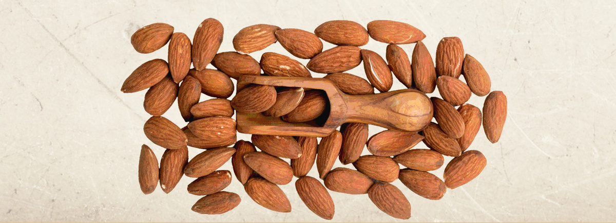 Миндальный орех (очищенный)