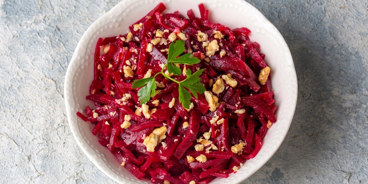 Салат с сушёными помидорами