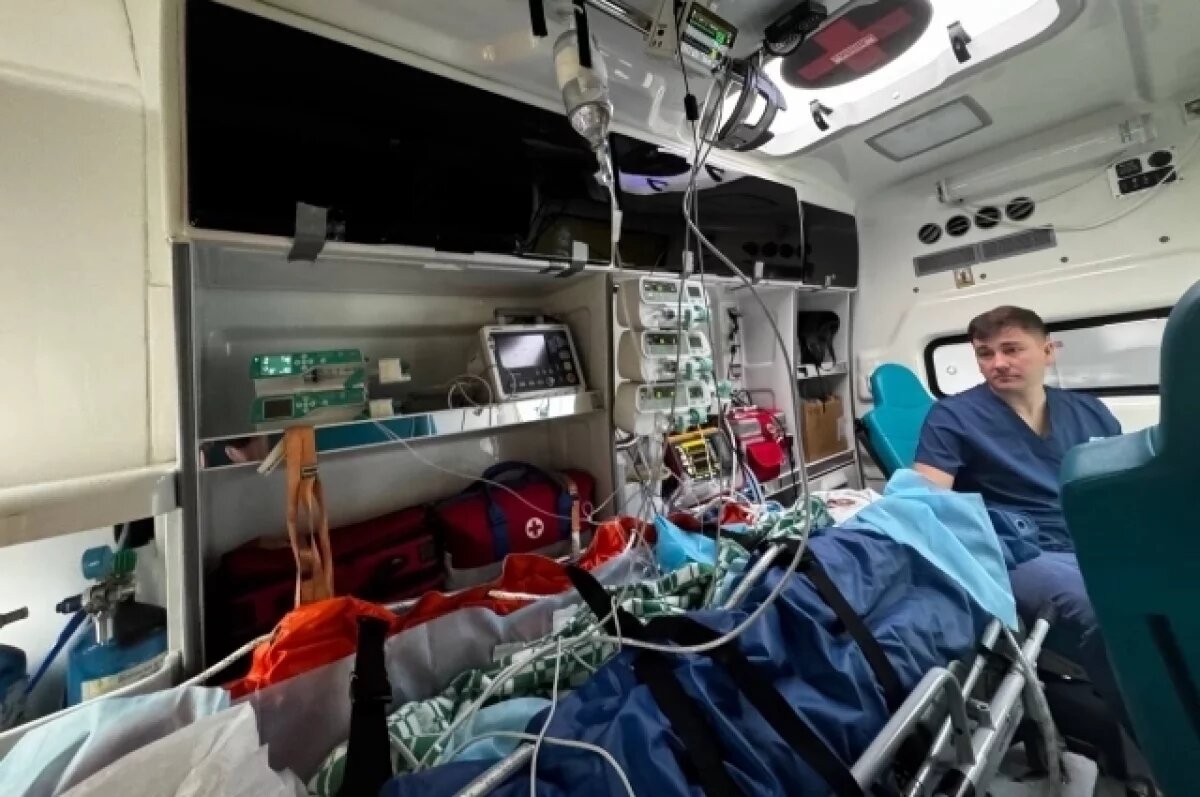    Ребёнка, пострадавшего от атаки БПЛА 28 ноября, доставили в Москву