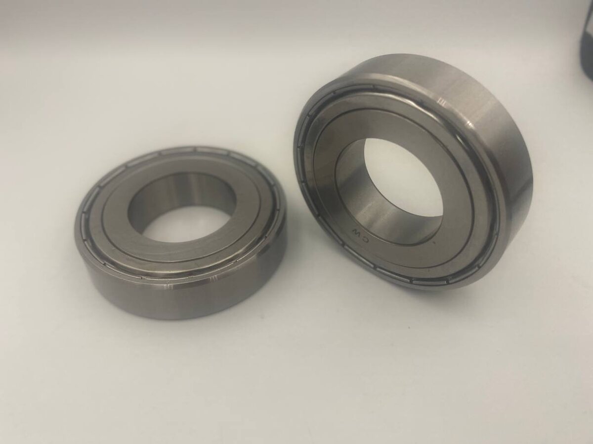 Подшипник рулевой рейки VW | 37*74*18 | (H-05041 BB) | H-05041 | CW
https://mirsalnikov.ru