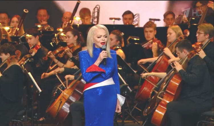 НА  КОНЦЕРТЕ  К  ЮИЛЕЮ  ПАХМУТОВОЙ