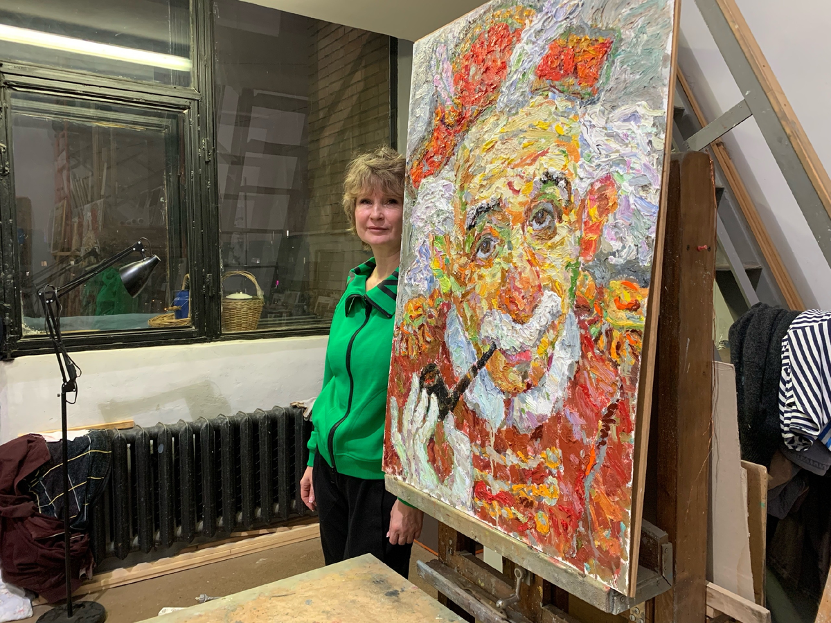 Полина Горецкая "Эйнштейн в костюме Щелкунчика" 2025 картон, масло 100х70