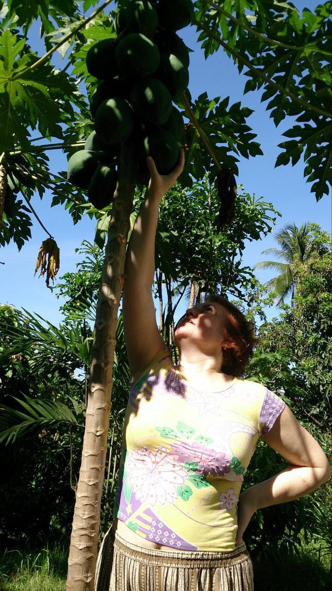 Папайя во дворе - Блогер в 60+ | Евгения Бровкина