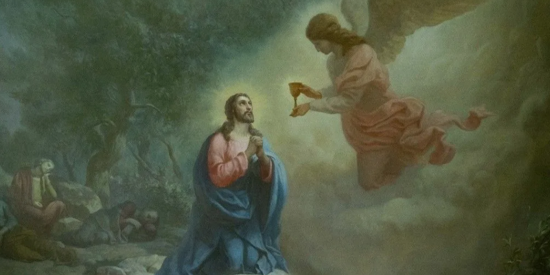 Почему у православных две чаши – одна в алтаре, другая в жизни