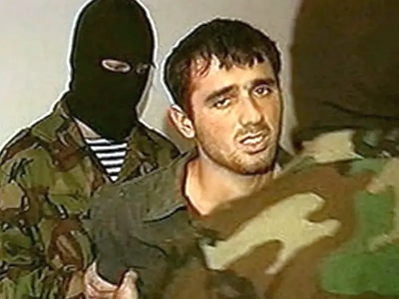 Нурпаша Кулаев сразу после задержания в Беслане.