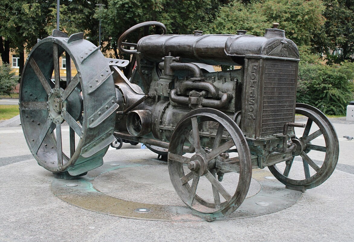 Трактор "Фордзон-Путиловец" 