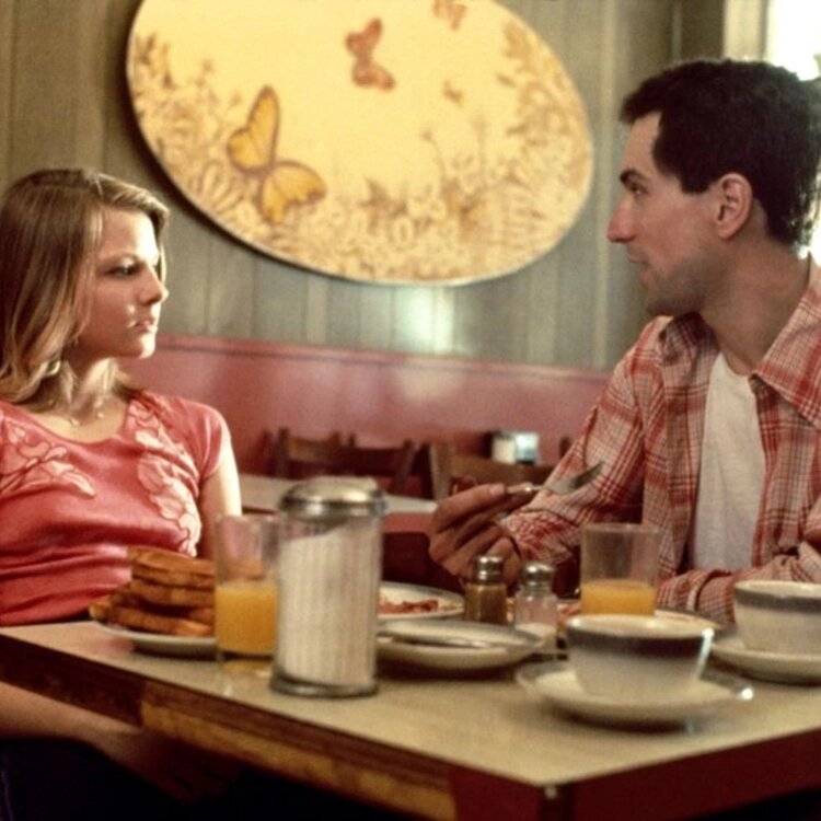 Джоди Фостер и Роберт Де Ниро на съемках фильма «Таксист»📷
