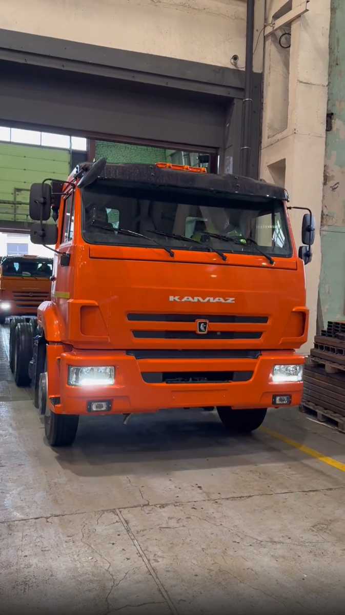    Скриншот видео Артура Парфенчикова