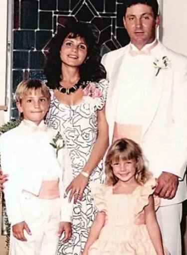    Бритни с родителями и братом / uznayvse.ru