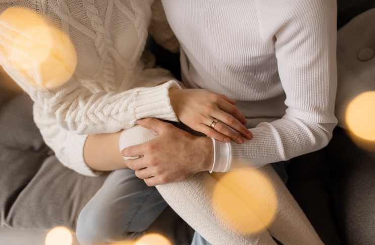 🧩 ТЕСТ: Какой сценарий детства ты повторяешь во взрослых отношениях?