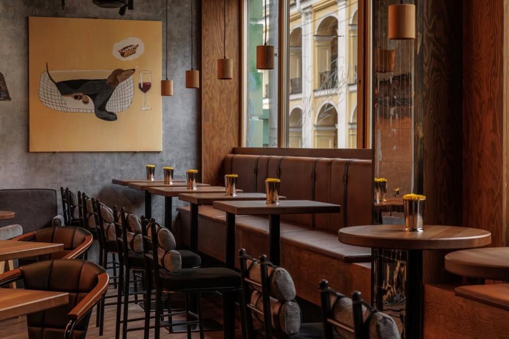 Интерьер хот-дог бара Good Boy. Фото: соцсети проекта.