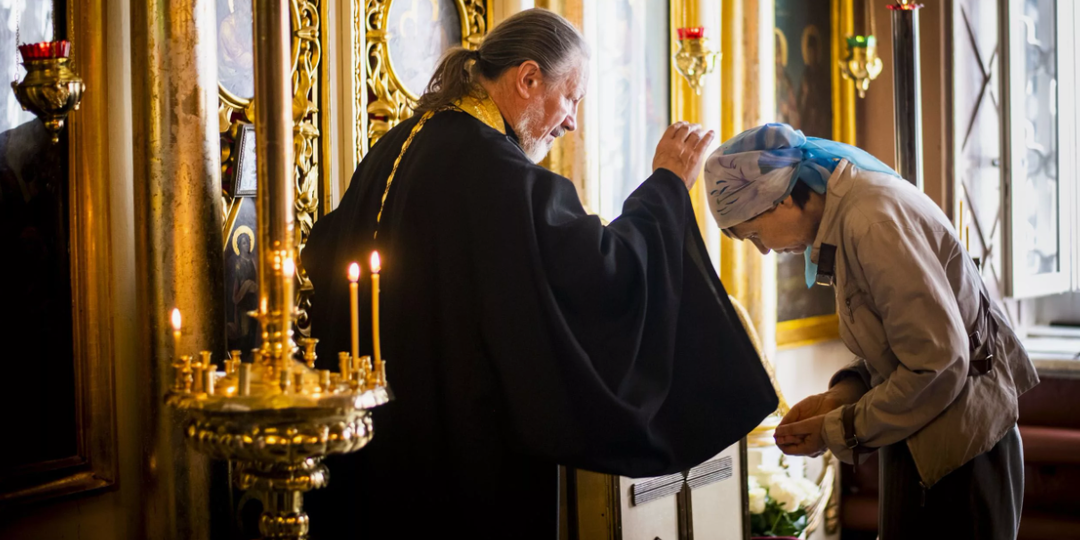 Что такое благословение священника и чем оно отличается от разрешительной молитвы
