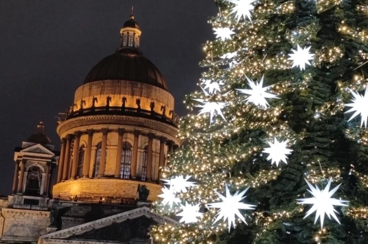    Беглов: в Петербурге к зимним праздникам подготовили более 300 мероприятий