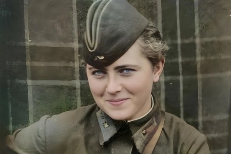 Воин, режиссер, актриса