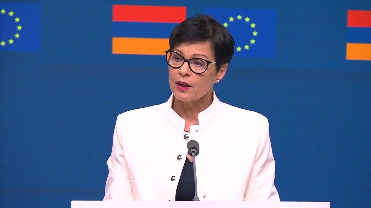 © Photo : press office of MFA of RA