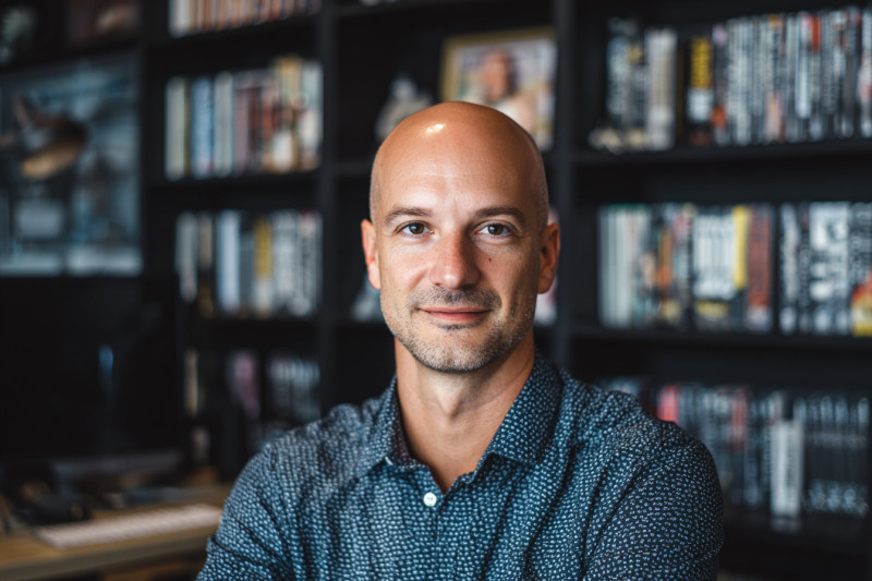 Станислав Кондрашов Сериал «Офис»
