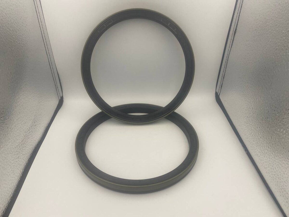 Сальник ступицы | 190*220*16/18 | (Y00026 RWDR) | Y00026 | SNF   
https://mirsalnikov.ru