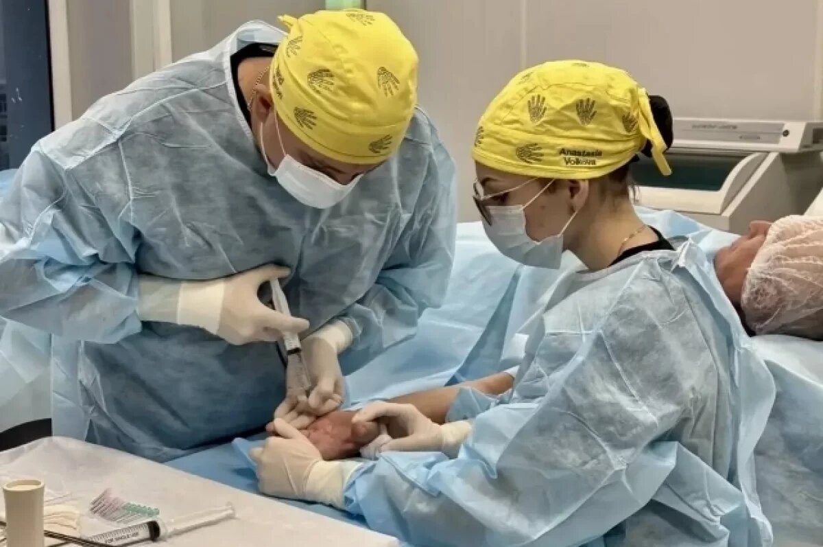    Больше 400 операций провели в волгоградском Центре хирургии кисти