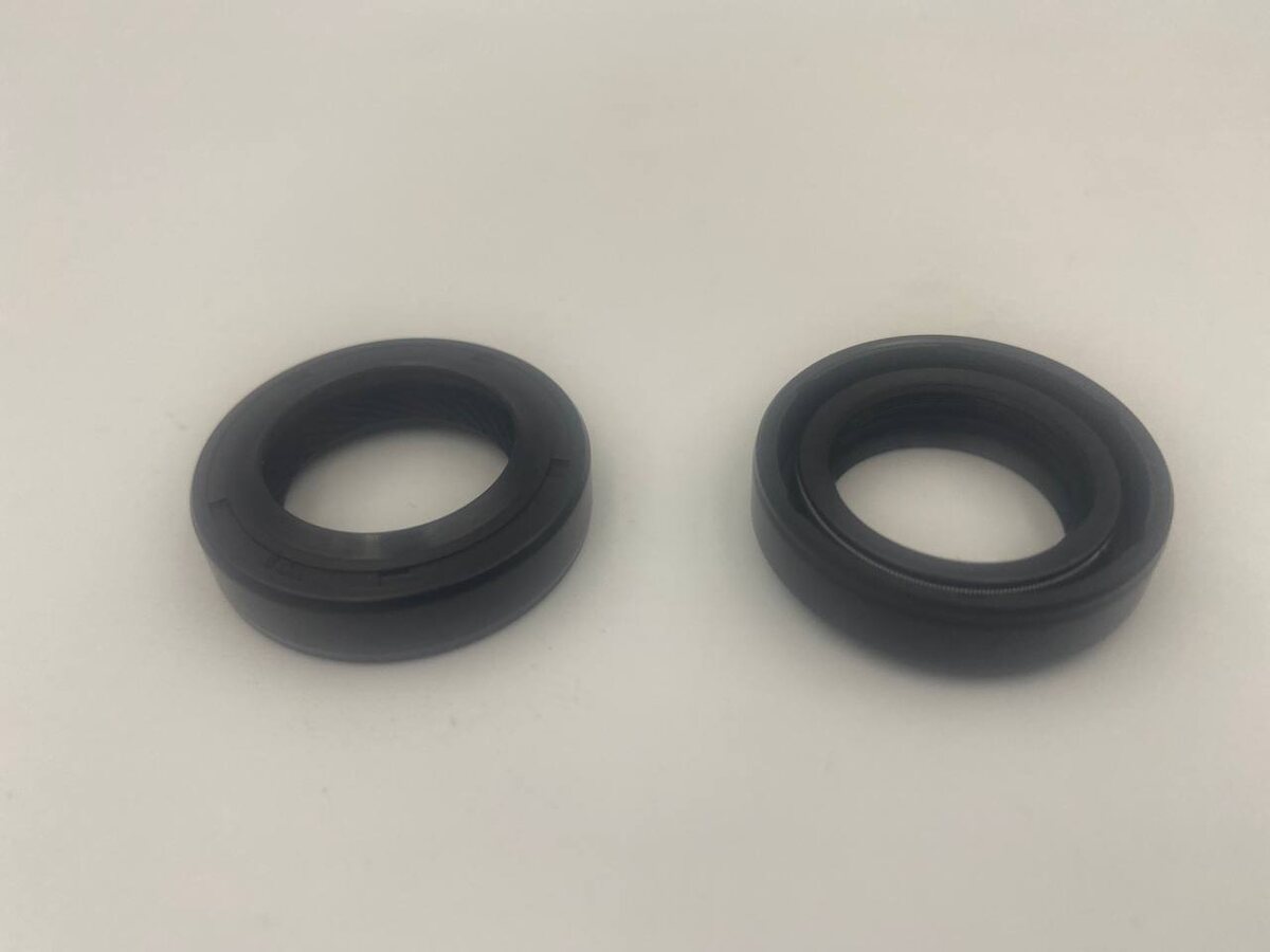 Сальник насоса ГУР | 17*29*7 | (F-00606 1PM) | P15411 | TCS    
https://mirsalnikov.ru