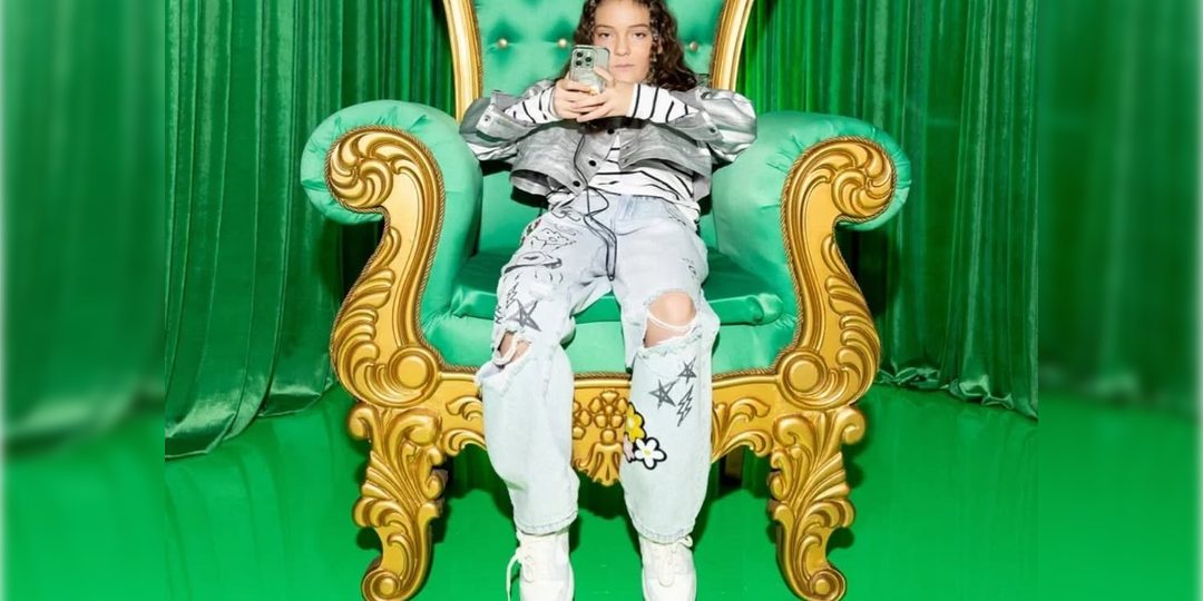 Ссора с Пугачёвой, разговоры про суррогатную мать и подарки за миллионы: жизнь дочери Киркорова