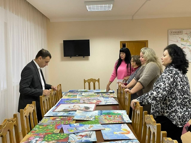 Листайте вправо, чтобы увидеть больше изображений