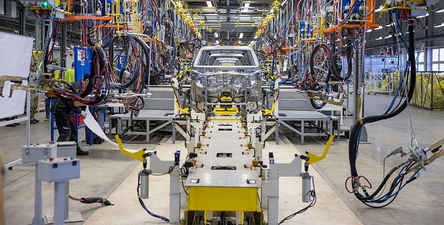    Фото с завода в Липецкой области