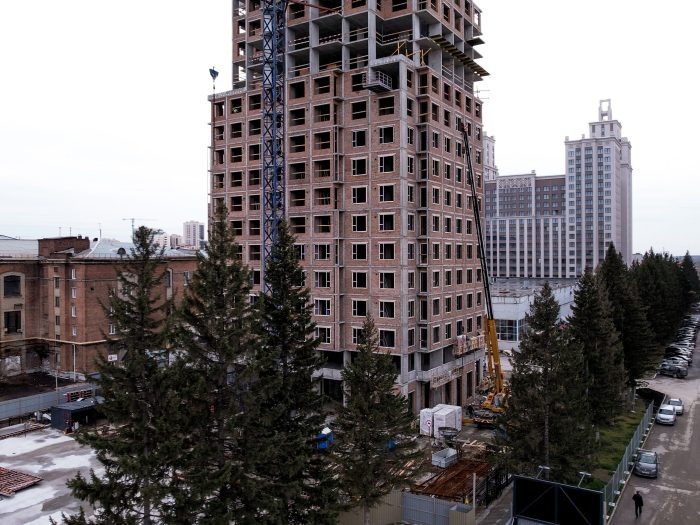 Стройплощадка одного из ЖК ООО «Новый мир». Фото из группы застройщика, vk.com.