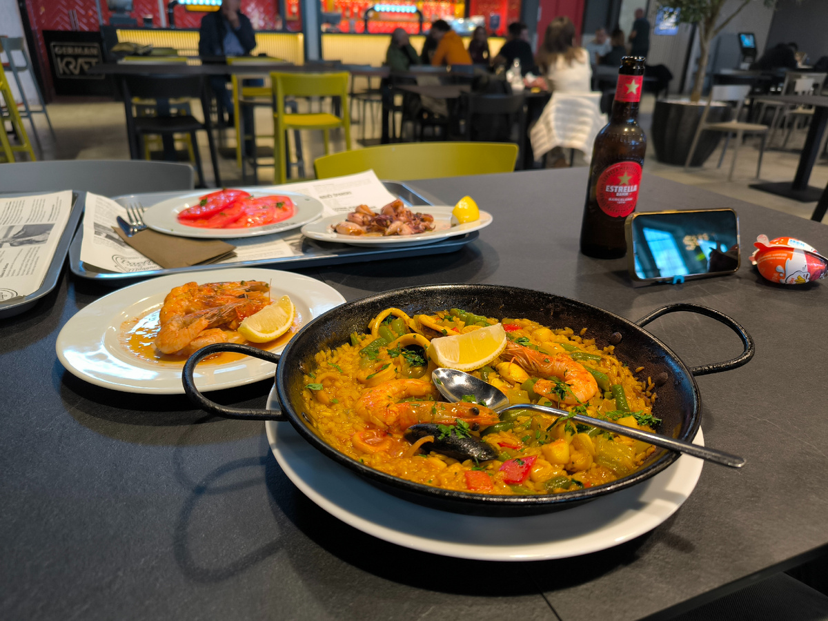 Вкусно кушать мы не прекратим