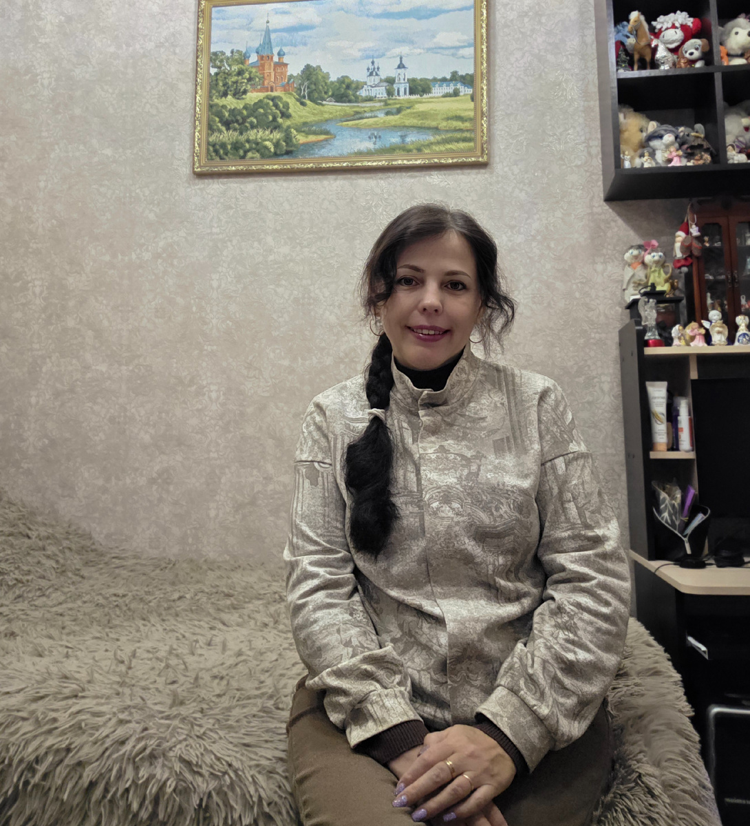 Собралась в поликлинику, присела на дорожку 