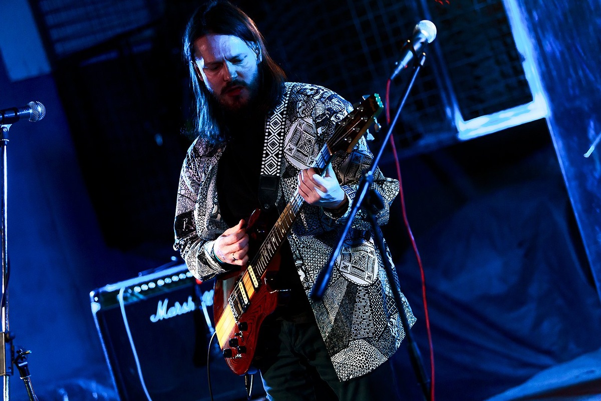 Группа СОБЕСЕДНИК. Совместный концерт с ОЖОГОМ, БАНДОЙ ЧЕТЫРЁХ и Глебом Успенским в Новосибирске 29.11.2025. Фотограф Вячеслав Шевченко