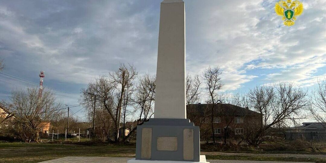 Под Козельском во время ремонта обелиска павшим украли деньги