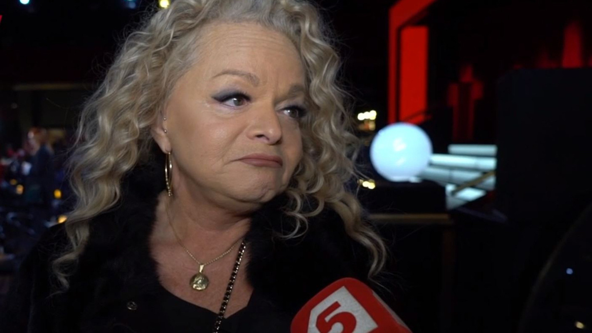 Право собственности по звонку? Новые подробности в деле Долиной