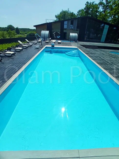 Кристально чистая вода благодаря экологичной системе очистки воды в бассейнах Glam Pool