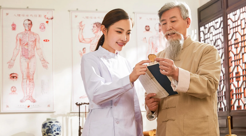 Китайская гимнастика для слабых ягодиц — главная причина болей в спине после 40 | Простой комплекс «5 Зверей»