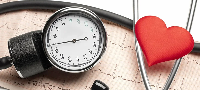 Забыть об инфаркте: кардиолог назвала 5 роковых ошибок, которые сводят на нет лечение гипертонии