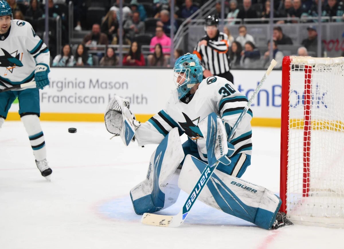     Сайт НХЛ включил Аскарова в топ-5 новичков Тихоокеанского дивизиона: пользуется возможностью проявить себя