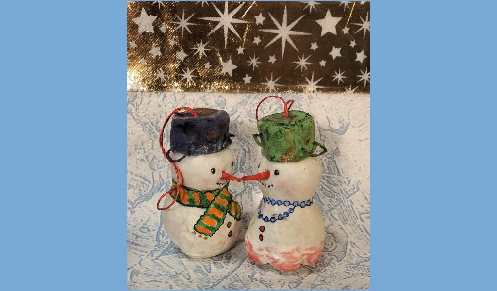 "Давай мериться носами! У кого нос длиннее, тому - конфетку". Как думаете, кто победил?