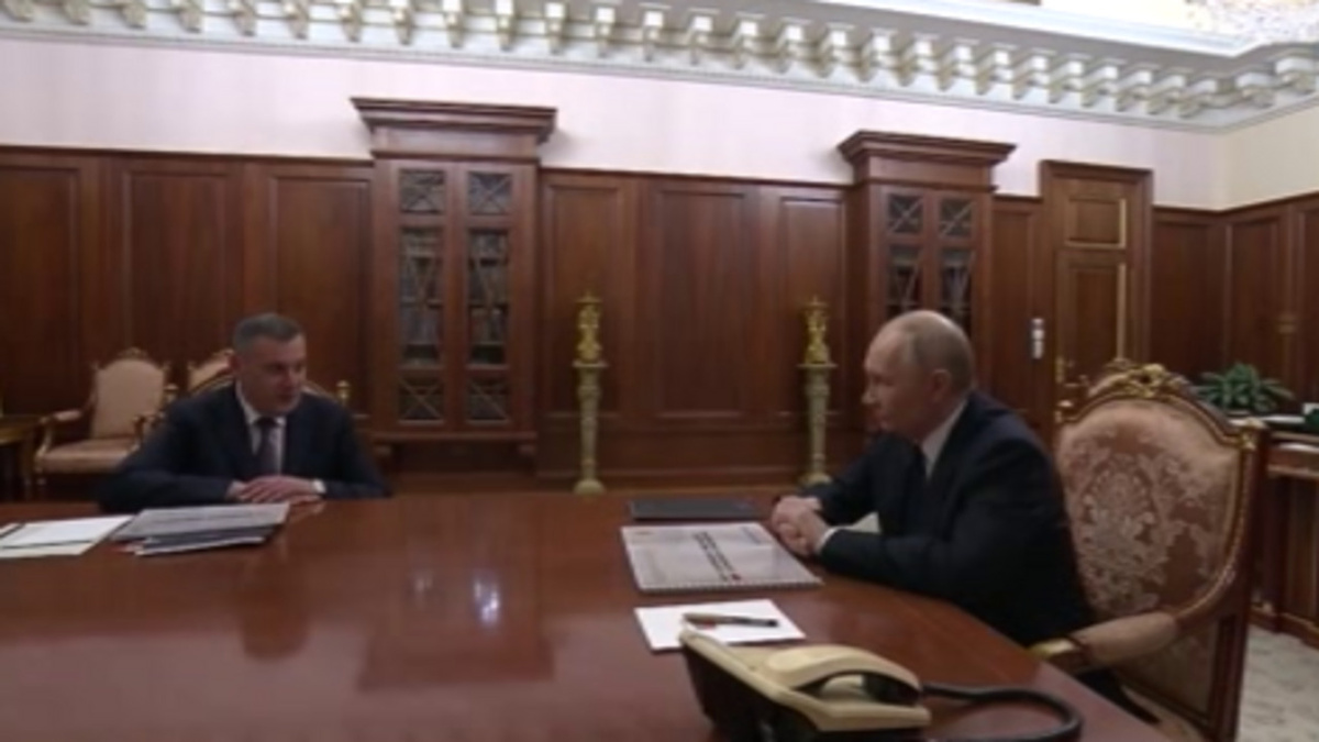    Президент провёл в Кремле встречу с губернатором Курской области