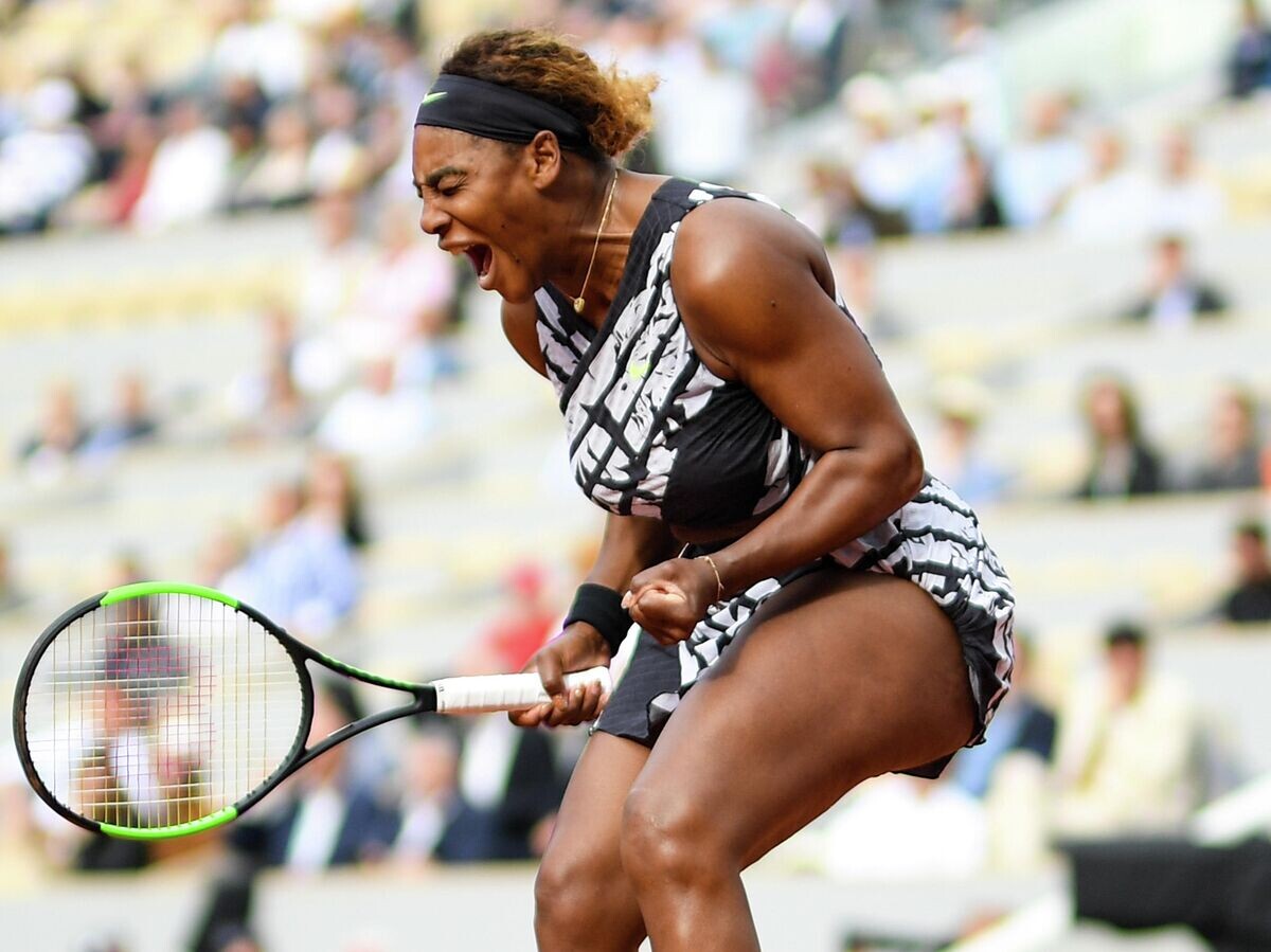    Серена Уильямс в матче женского одиночного разряда Открытого чемпионата Франции по теннису против Виталии Дьяченко© РИА Новости / Алексей Филиппов