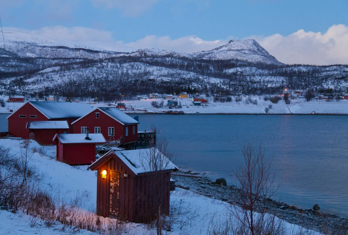 ну вот примерно в таком месте происходит действие