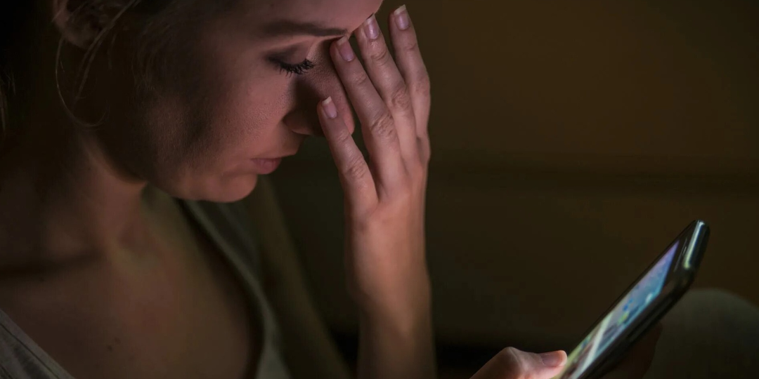 Нашла переписку мужа с "Ксюшей", но решила не скандалить. Для чего я молчала целых 4 месяца?