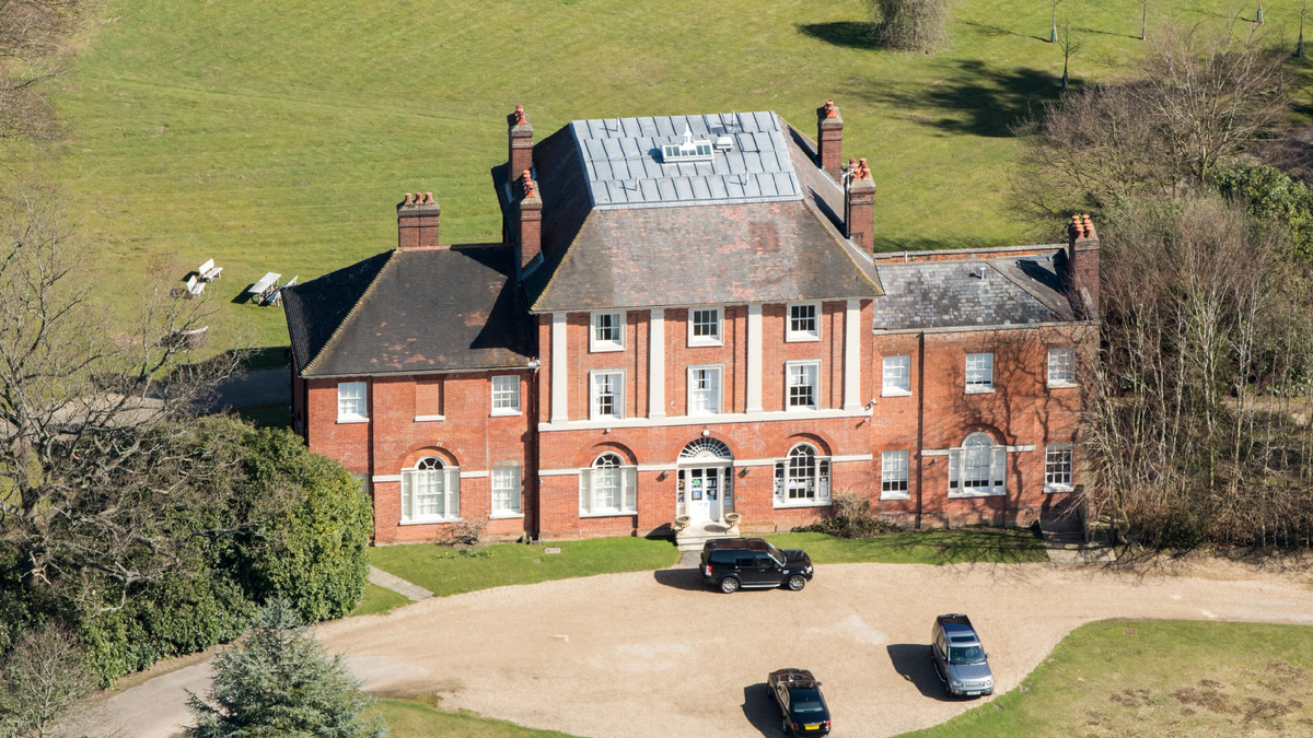 Новый дом Уэльских