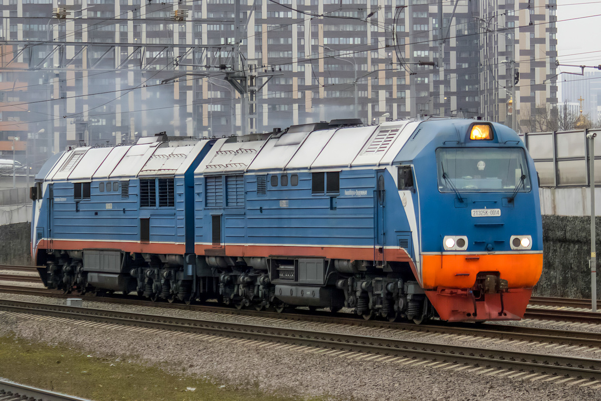 Тепловоз 2ТЭ25К-0014 резервом возвращается с Бескудниково, станция Владыкино