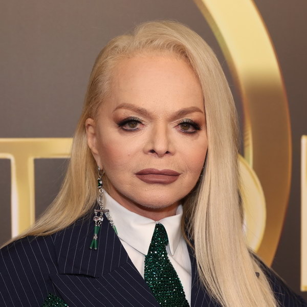     Нина Останина выступила против приглашения Ларисы Долиной в Госдуму