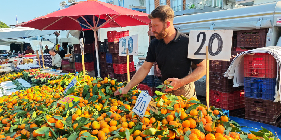 Ходим на турецкий базар экономить. И как еженедельный ритуал