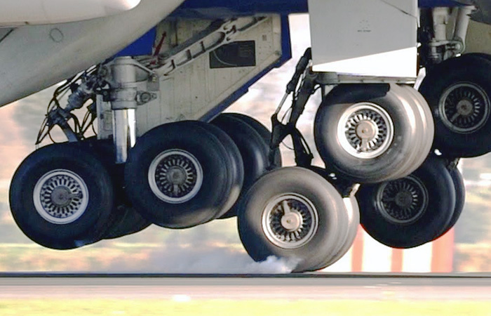 Шасси на посадке