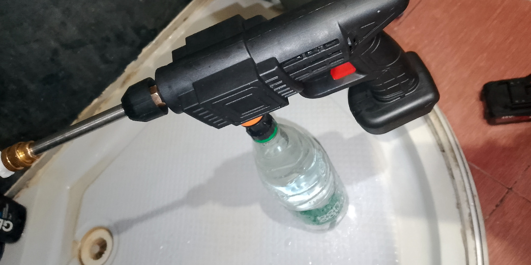 Мойка высокого давления из 1,5 литровой бутылки