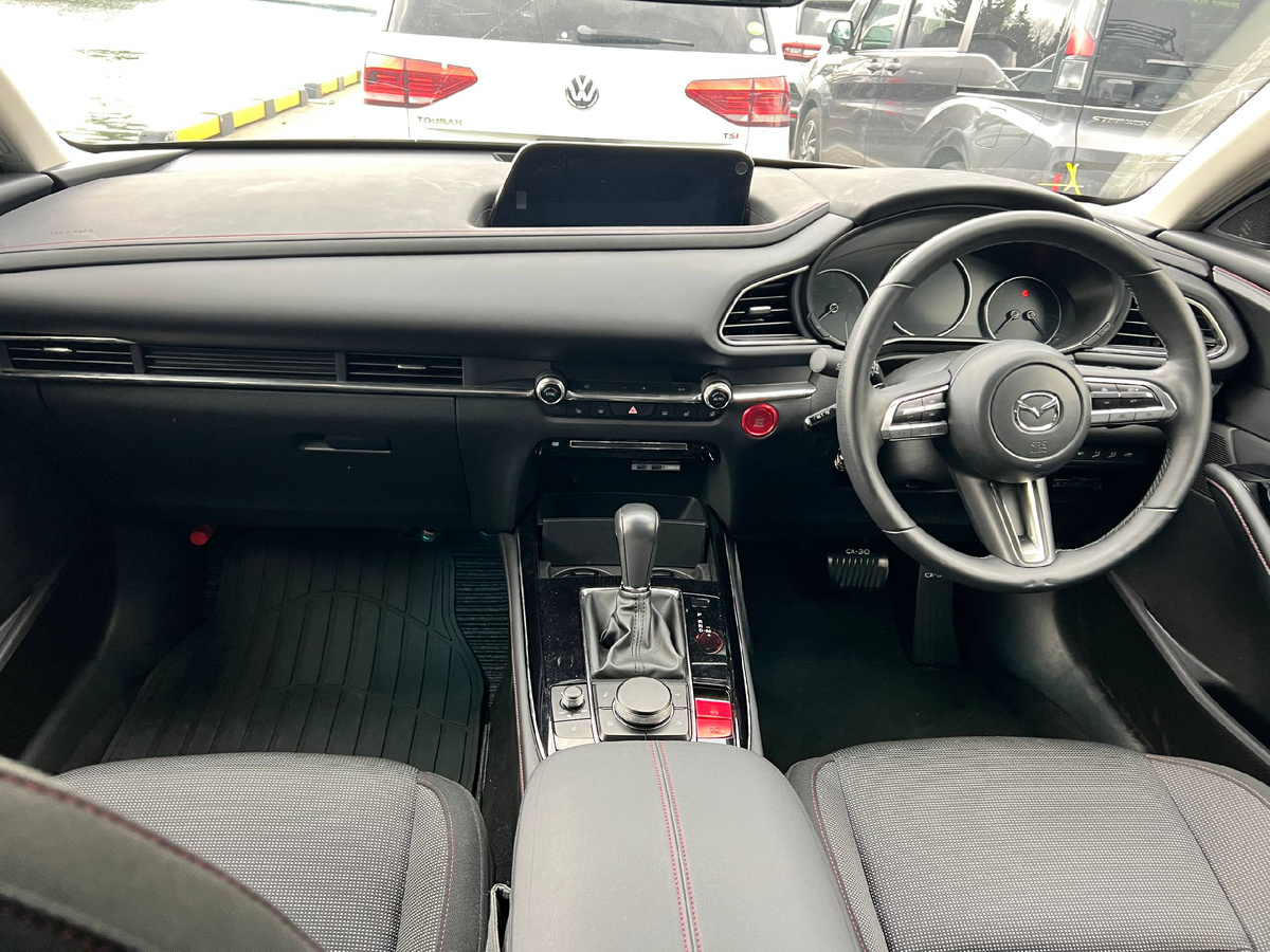 Фото салона, листайте.