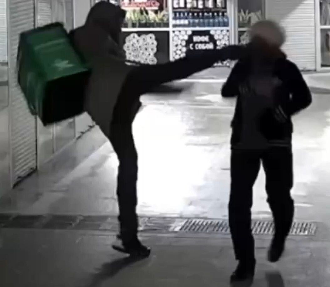    Кадр из видео